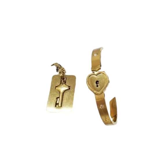 Golden Lock and Key Bracelet and Necklace Couples Jewelry - Picture 8 of 10